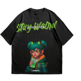 37. STAY WEIRD : Oversize T-Shirt