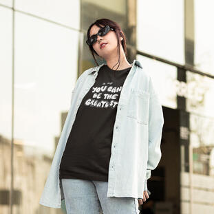 27. TOO YOUNG : Oversize T-Shirt