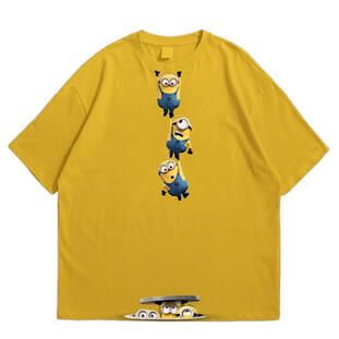 62. MINION : Oversize T-Shirt